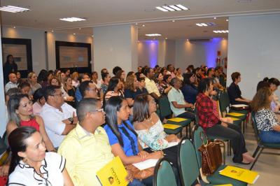 Encontro de educadores discute mudanças na base de ensino