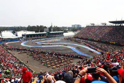 Covid-19: Fórmula 1 cancela GP Brasil no autódromo de Interlagos