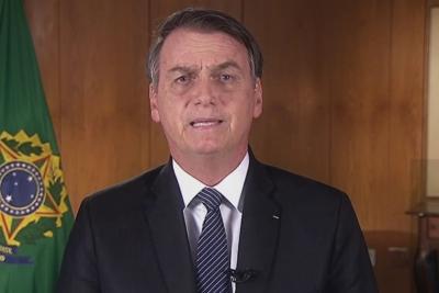 Bolsonaro diz a embaixador que Brasil vai ajudar o povo libanês