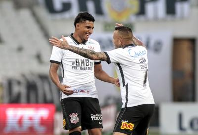 Corinthians vence e vai em busca do tetra Paulista