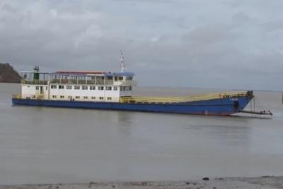 Ferry-boats têm horários definidos neste feriado