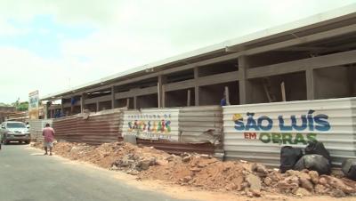 Prefeito de São Luís vistoria obra do Mercado do Monte Castelo