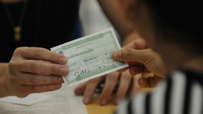 STF confirma não ser obrigatório portar título de eleitor para votar