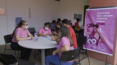 Blitz Rosa oferece atendimentos para mulheres no Centro