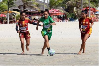 Torneio de Fut7 Beach Feminino define finalistas neste sábado (7)