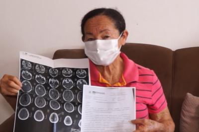 Idosa faz apelo por cirurgia pra retirar tumor no cérebro