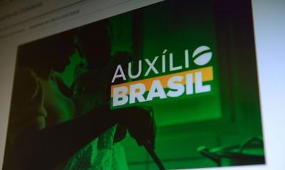 Caixa paga Auxílio Brasil a beneficiários com NIS final 8 