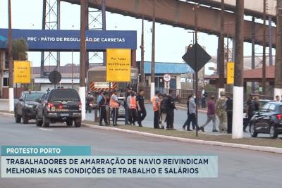 Trabalhadores reivindicam melhorias nas condições de trabalho e salários 