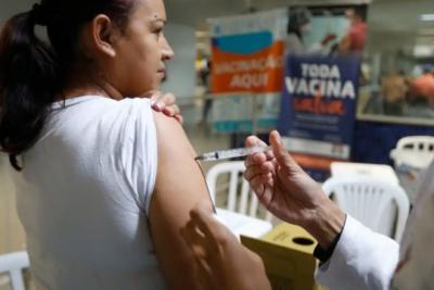 Ministério da Saúde antecipa vacinação contra gripe; campanha começa em 25 de março