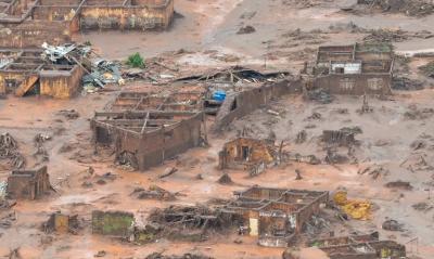 Governo federal anuncia acordo de R$ 132 bilhões para tragédia ambiental de Mariana