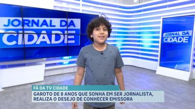 Jovem de 8 anos realiza desejo de conhecer a TV Cidade | RECORD