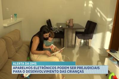 Aparelhos eletrônicos podem ser prejudiciais para o desenvolvimento das crianças, aponta OMS