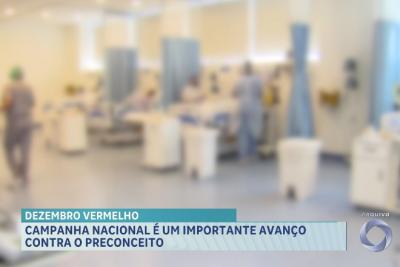 Dezembro Vermelho: mobilização de especialistas e projetos sociais na luta contra o vírus HIV