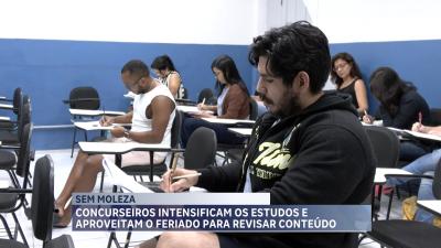 Concursos: estudantes aproveitam feriado para revisar conteúdos 