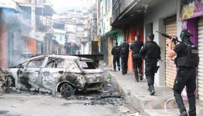 Rio amanhece sem vias obstruídas após megaoperação; cidade volta ao estágio 1 
