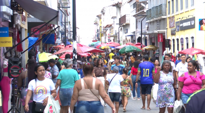 Mais de 60% dos consumidores pretendem comprar em loja física na Black Friday