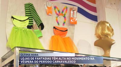 Movimento nas lojas de fantasias e adereços carnavalescos registra alta