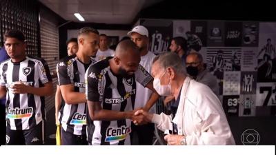 Velório de Léo Batista será na sede do Botafogo, em General Severiano