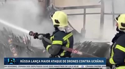 Maior ataque russo com uso de drones desde o início da guerra mata oito civis na Ucrânia