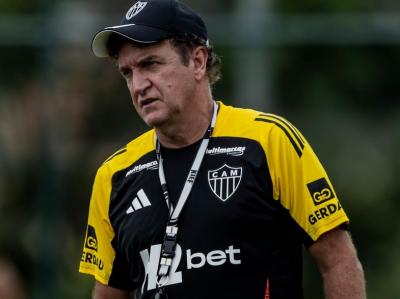 Cuca é demitido do Atlético-MG após derrota para o Cruzeiro na Copa do Brasil