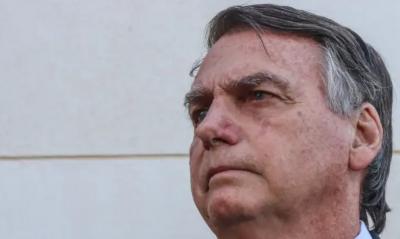 Deputados preparam nova frente para reverter inelegibilidade de Bolsonaro