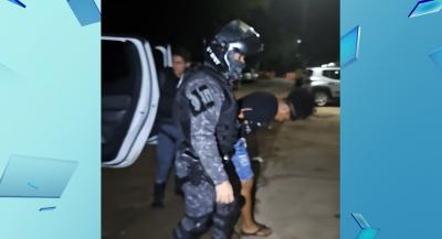Homem é conduzido por suspeita de tráfico de drogas, em São Luís