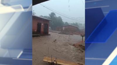 Temporal causa estragos em obra de drenagem no Residencial 2000, em São Luís