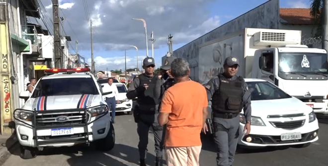 Homem é assassinado com cinco tiros no bairro Camboa